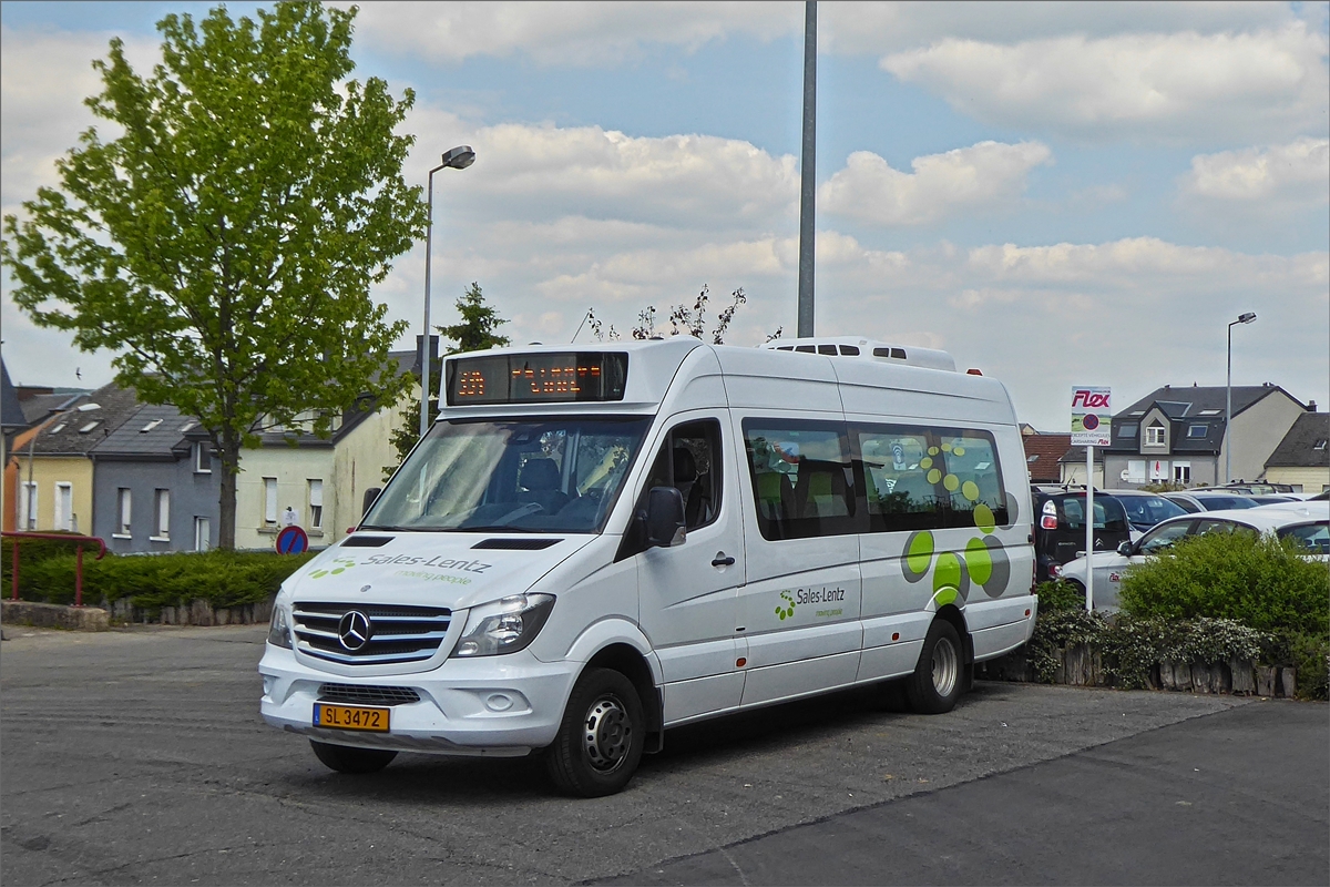 SL 3472, Mercedes Benz Sprinter von Sales Lentz, gesehen in Petange am Bahnhof. 23.05.2019