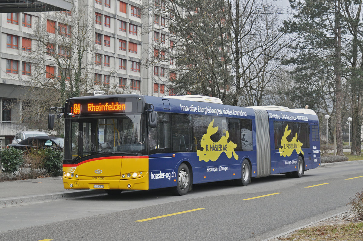 Solaris Bus der Post auf der Linie 84, bedient die Haltestelle Liebrüti. Die Aufnahme stammt vom 10.02.2017.