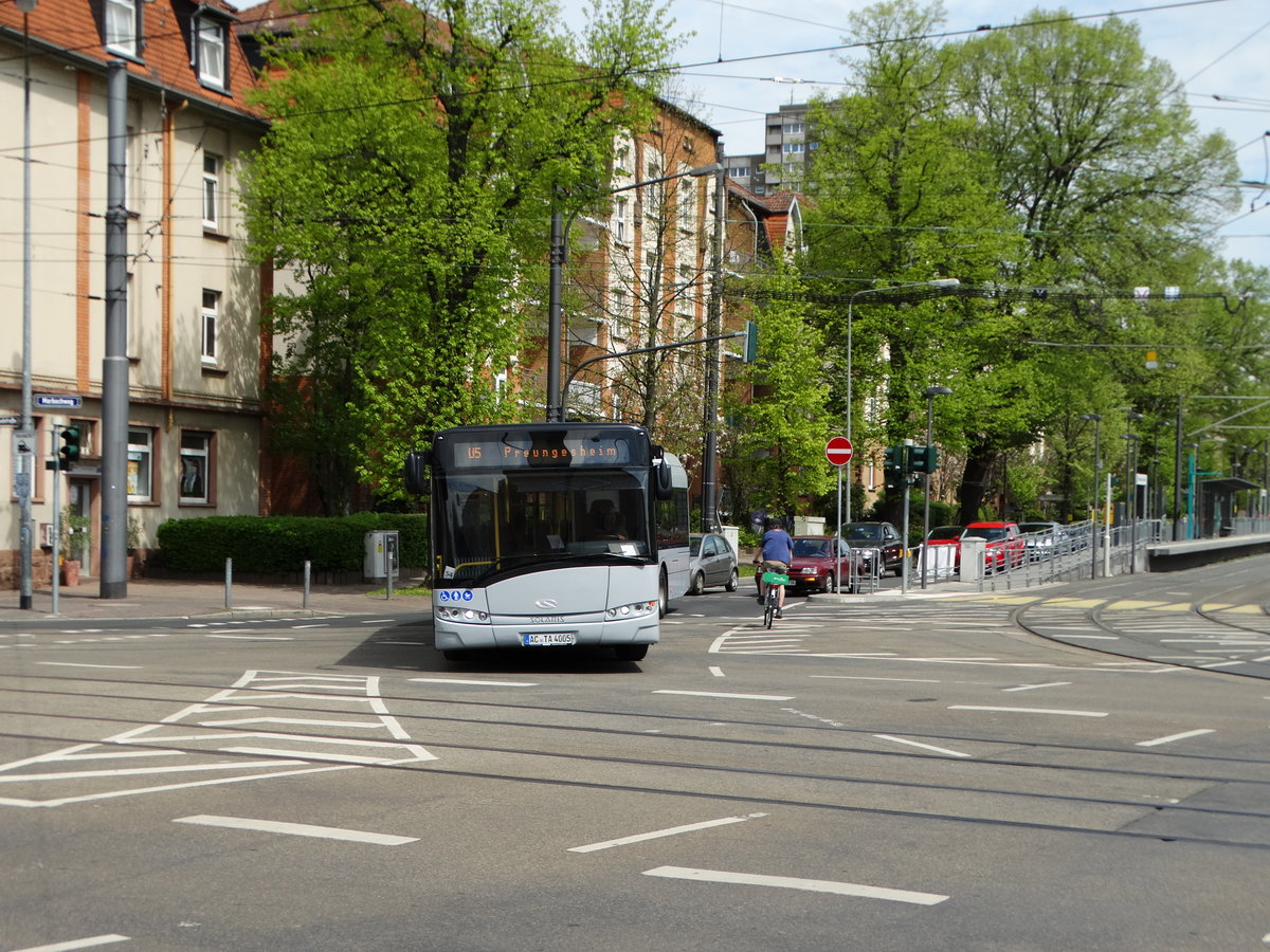 Solaris Urbino 18 am 30.04.16 als U-Bahn Ersatzverkehr (SEV) auf der Linie U5 in Frankfurt am Main