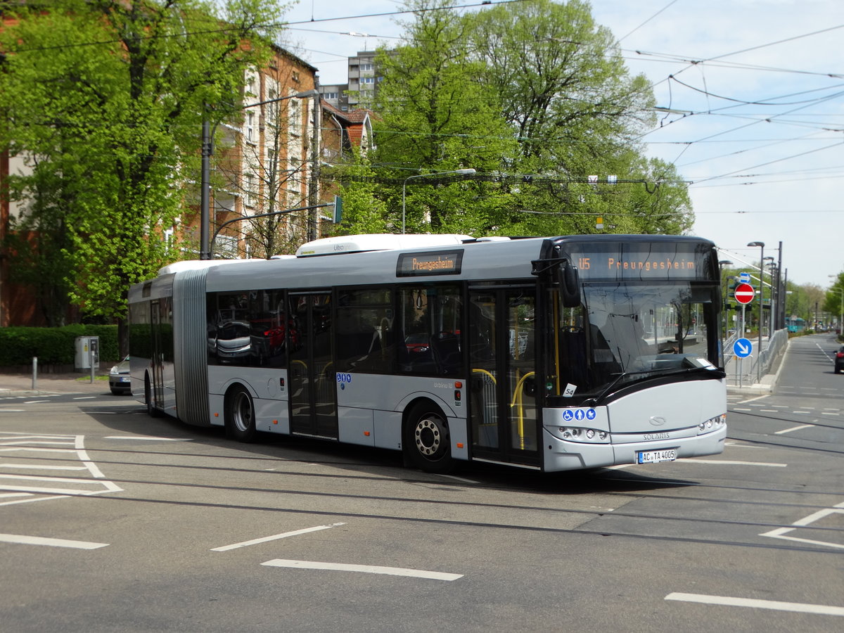 Solaris Urbino 18 am 30.04.16 als U-Bahn Ersatzverkehr (SEV) auf der Linie U5 in Frankfurt am Main