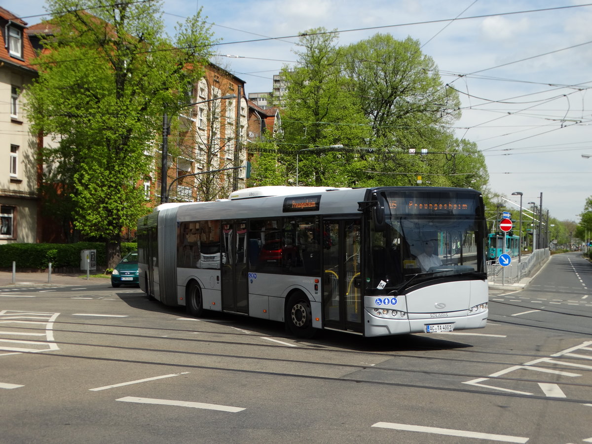 Solaris Urbino 18 am 30.04.16 als U-Bahn Ersatzverkehr (SEV) auf der Linie U5 in Frankfurt am Main