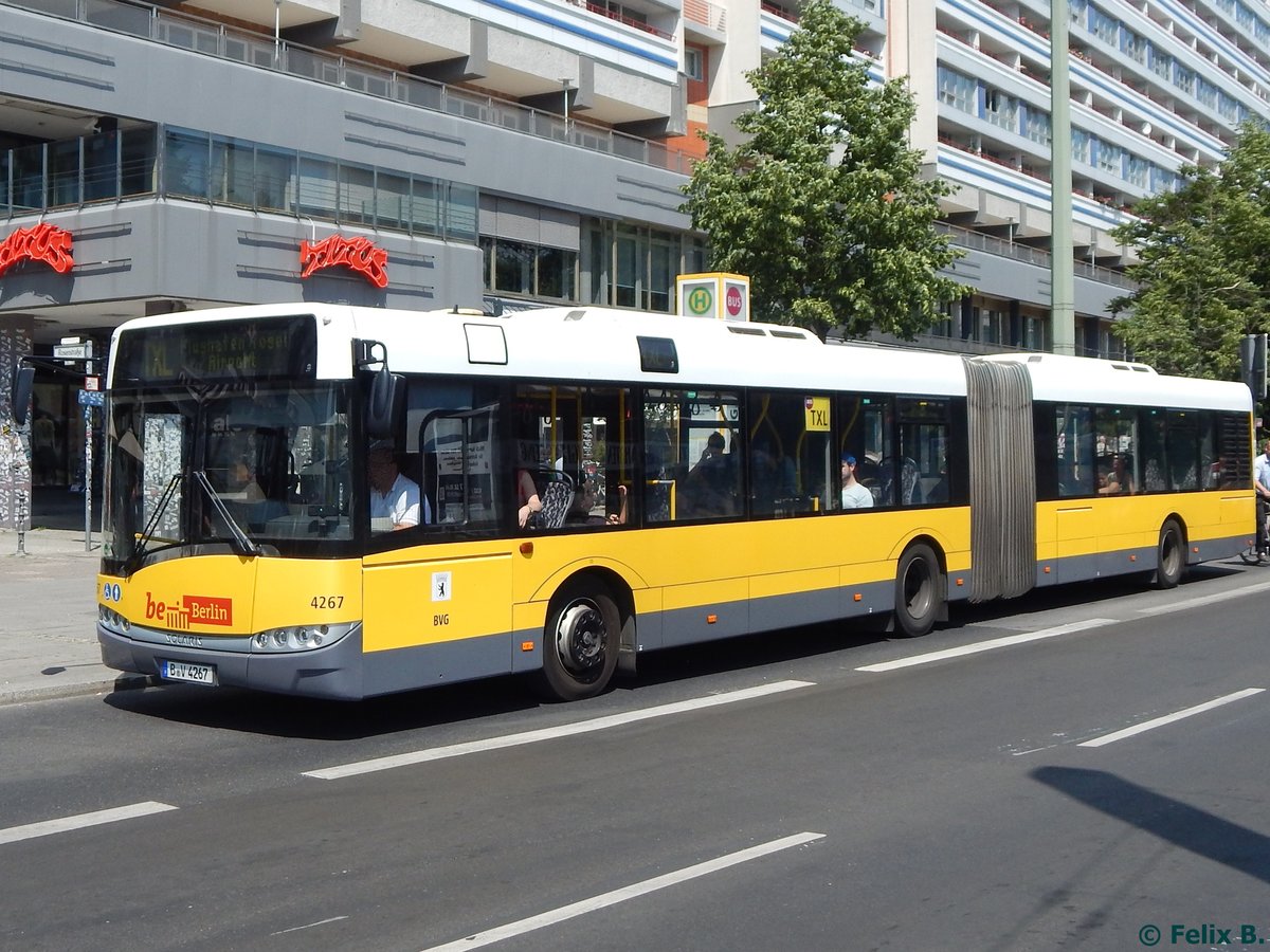 Solaris Urbino 18 der BVG in Berlin am 08.06.2016