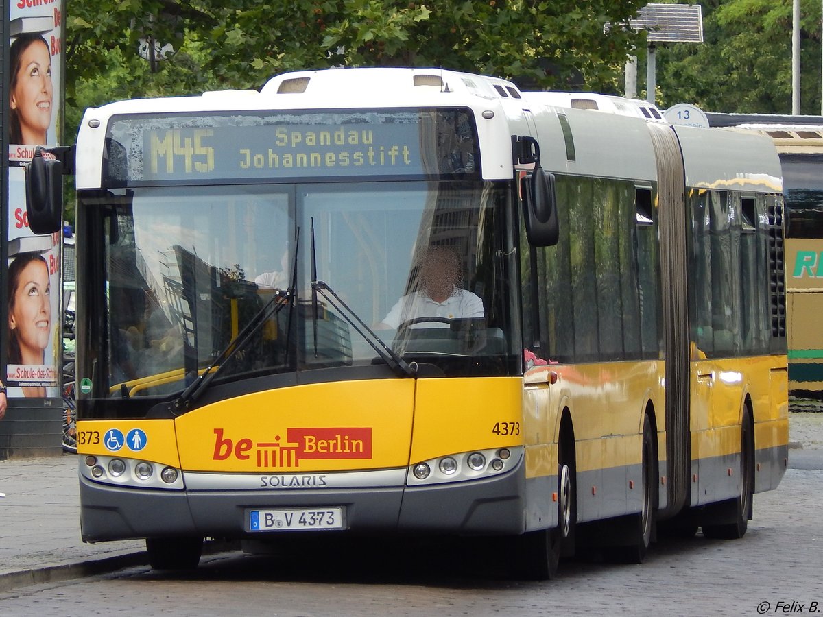 Solaris Urbino 18 der BVG in Berlin am 09.06.2016