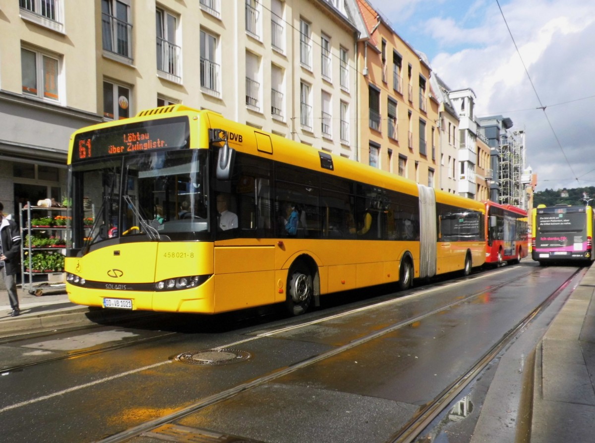 Solaris Urbino 18 Wg.458 021-8, Schillerplatz am 20.06.15