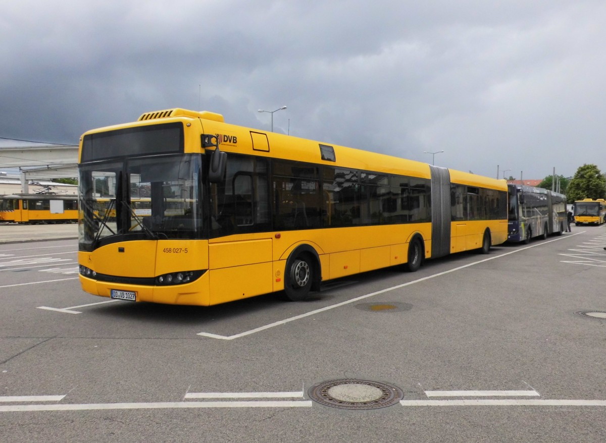 Solaris Urbino 18 Wg.458 027-5, Betriebshof Trachenberge am 20.06.15