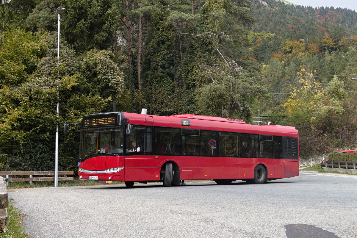 Solaris Urbino (SZ-845ZH) als Linie LK bei der Haltestelle Kranebitten Klammgeist in Innsbruck. Aufgenommen 15.10.2019.