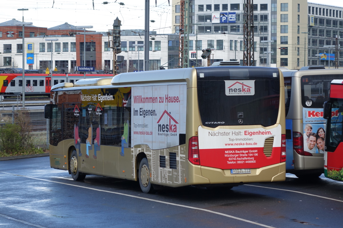 Staab Reisen / AB-ZL 222 / Aschaffenburg, Hauptbahnhof/ROB / Mercedes-Benz O 530 LE Ü C2 / Aufnahemdatum: 21.03.2021 / Werbung: Neska Bauträger GmbH