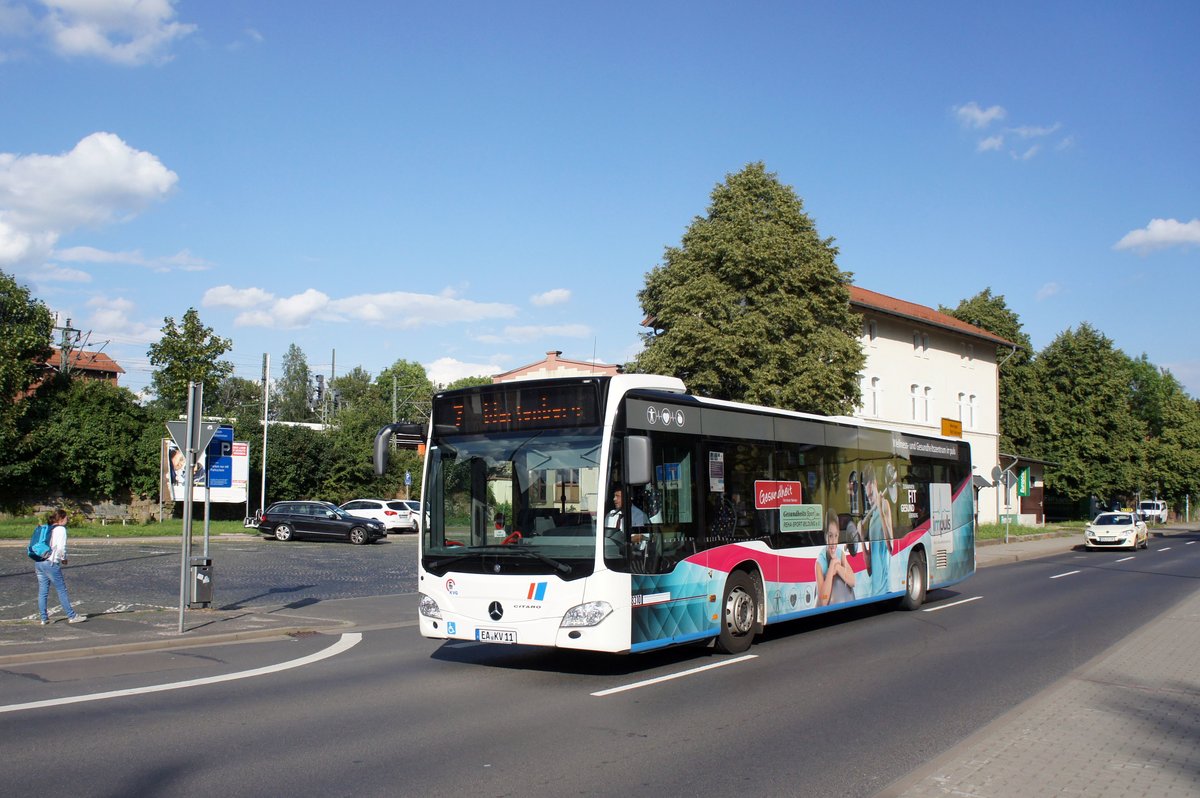 Stadtbus Eisenach: Mercedes-Benz Citaro C2 der KVG Eisenach, eingesetzt im Stadtverkehr. Aufgenommen am Hauptbahnhof von Eisenach im August 2016.