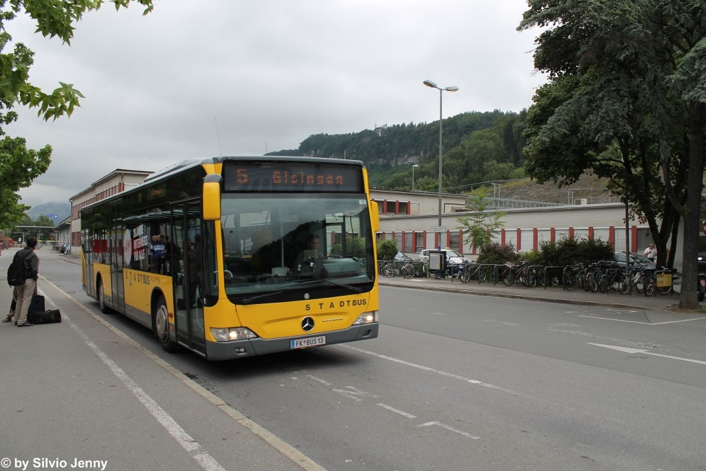 Stadtbus FK-BUS 13 (Mercedes CitaroII O530) am 9.8.2013 beim Bahnhof Feldkirch.