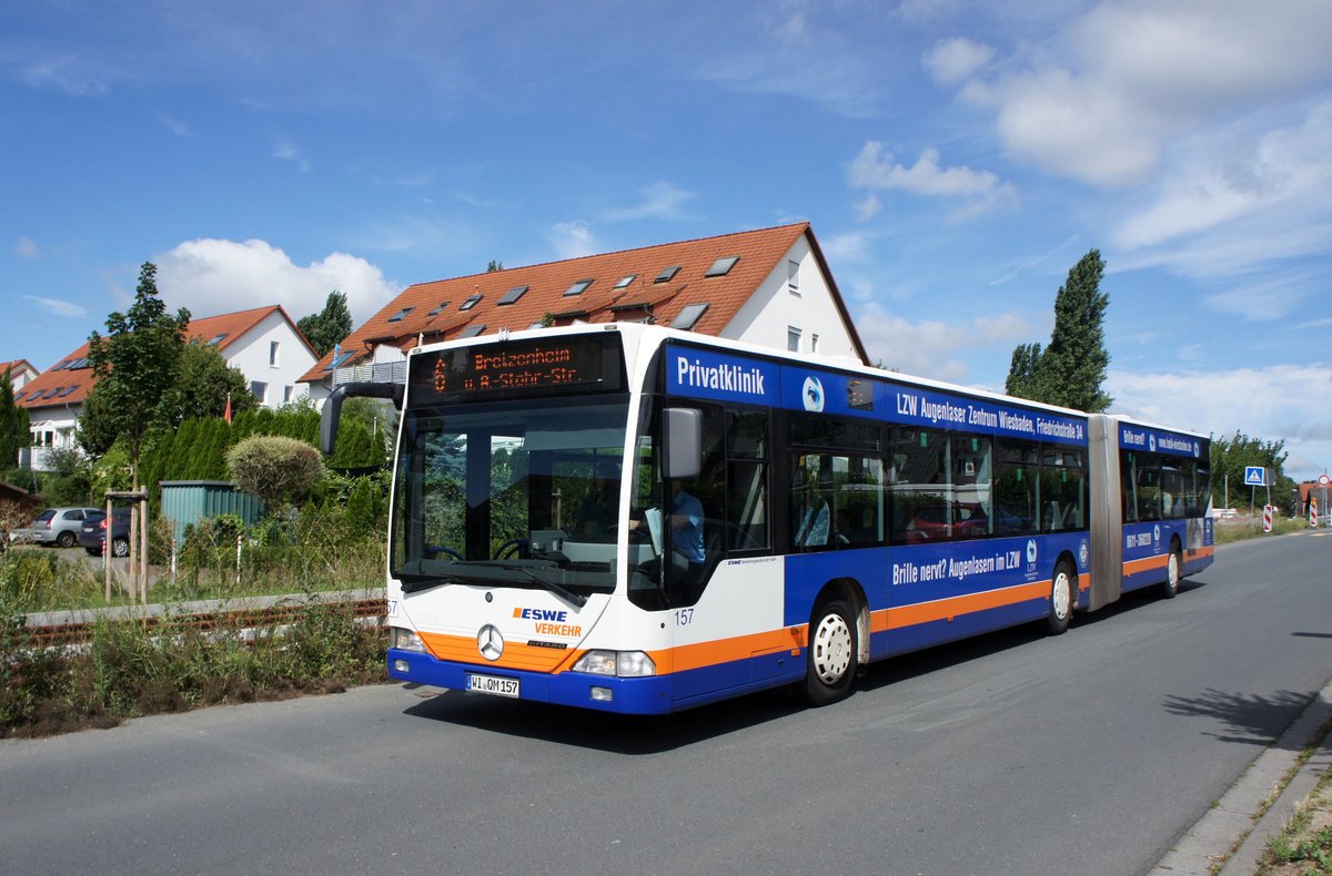 Stadtbus Mainz / Stadtbus Wiesbaden: Mercedes-Benz Citaro G der ESWE Wiesbaden, aufgenommen im August 2016 in Mainz-Bretzenheim.