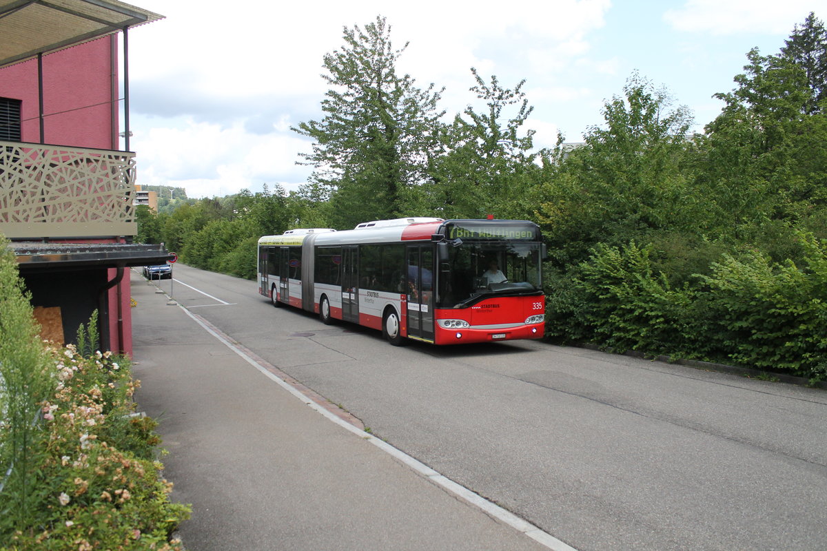 Stadtbus Winterthur Nr. 335 (Solaris Urbino 18) am 31.7.2019 kurz vor dem Bahnhof Wülflingen, der an diesem Tag nur über eine Umleitung zu erreichen war.
