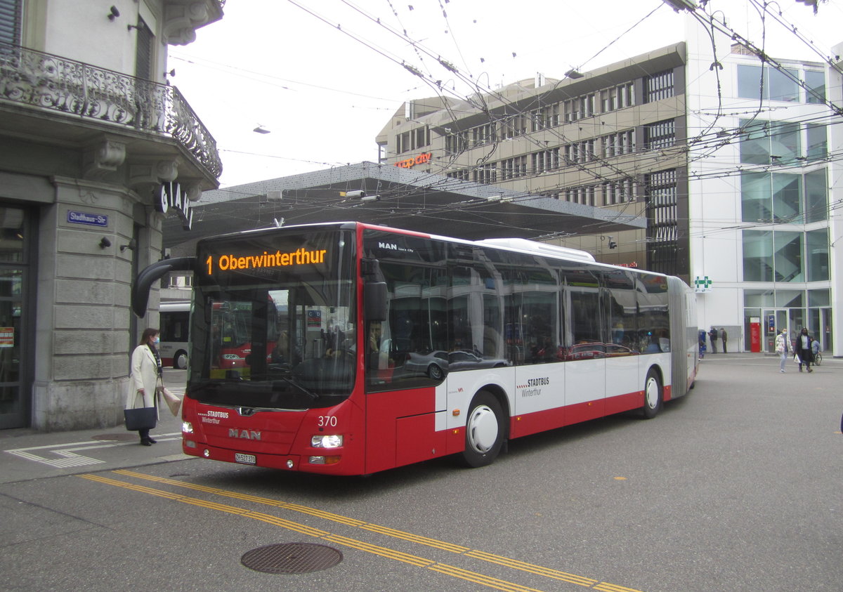 Stadtbus Winterthur Nr. 370 (MAN A40 Lion's City GL) am 3.3.2021 beim Hauptbahnhof