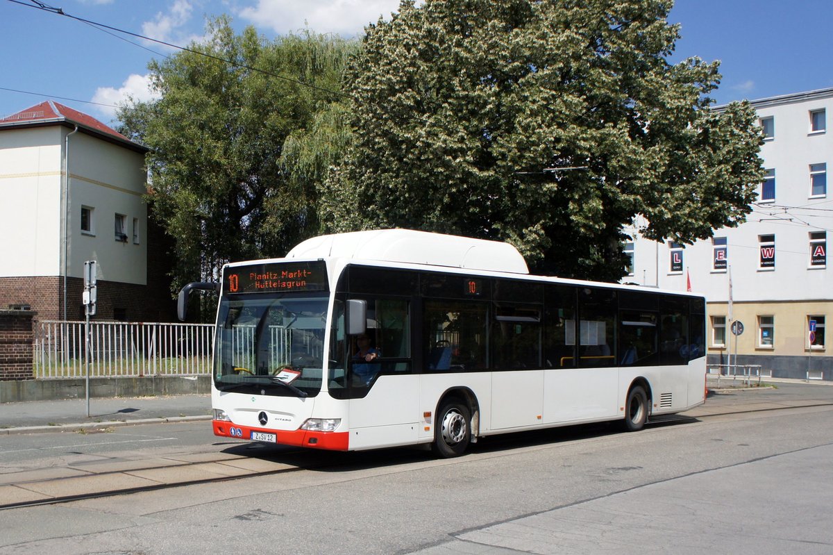 Stadtbus Zwickau: Mercedes-Benz Citaro Facelift CNG der SVZ Zwickau, aufgenommen im Juli 2018 am Hauptbahnhof in Zwickau.