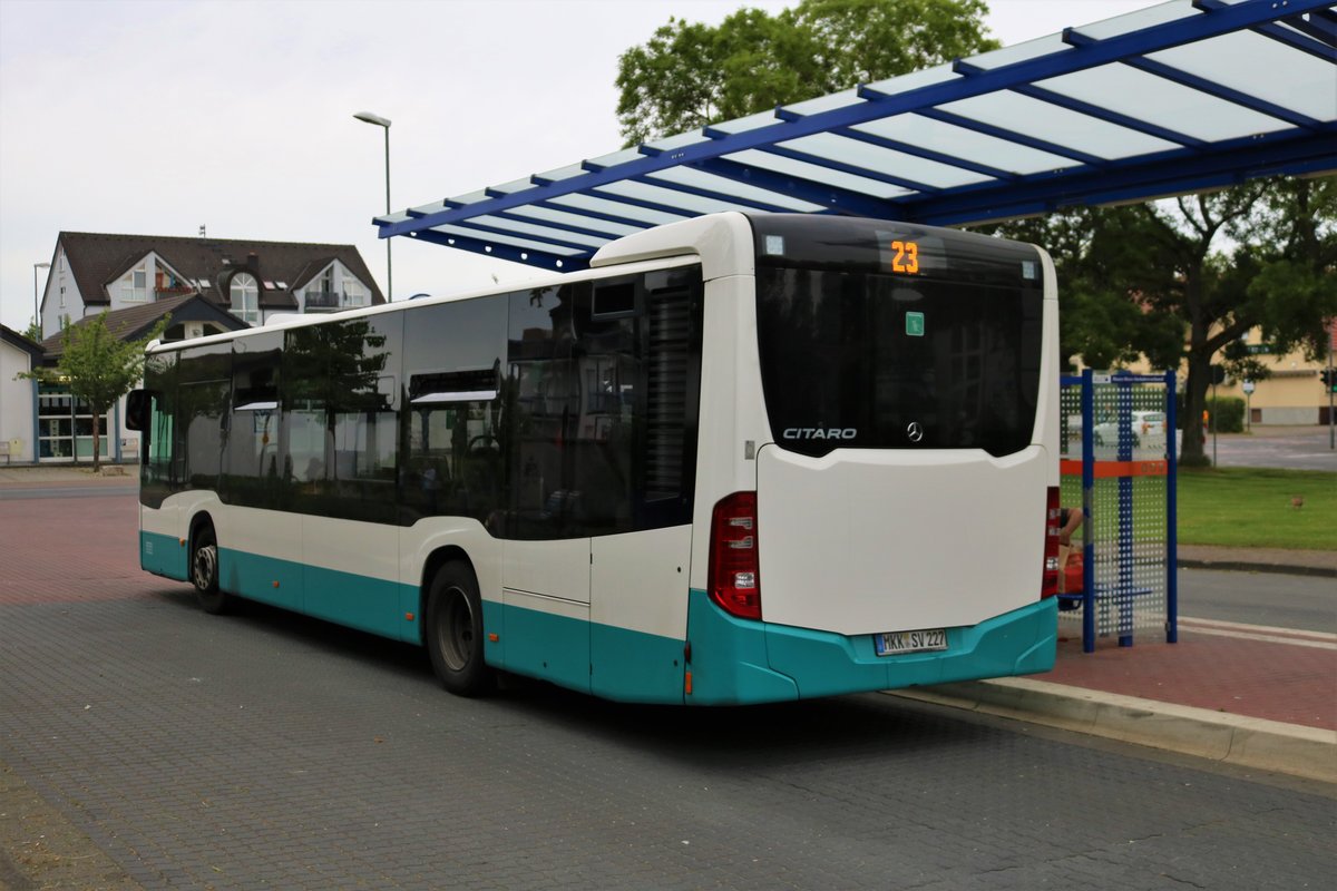 Stadtverkehr Maintal Mercedes Benz Citaro 2 Wagen 227 am 22.05.20 in Maintal Dörnigheim 