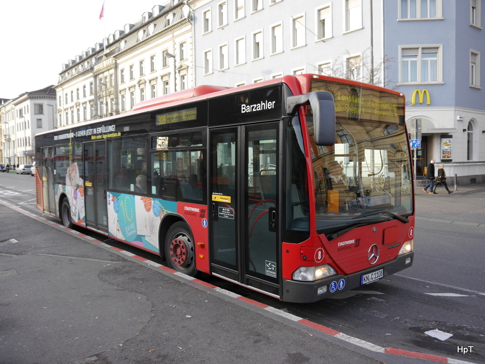 Stadtwerke Konstanz - Mercedes Citaro  Nr.8  KN.C 1108 unterwegs auf der Linie 908 in Konstanz am 13.12.2014