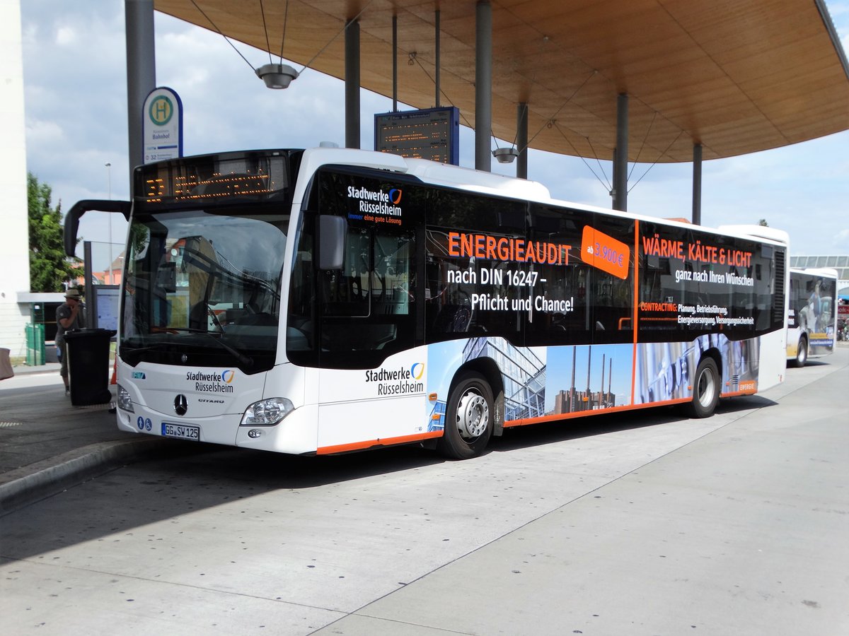 Stadtwerke Rüsselsheim Mercedes Benz Citaro 2 am 16.06.17 am Hessentag in Rüsselsheim Bhf 