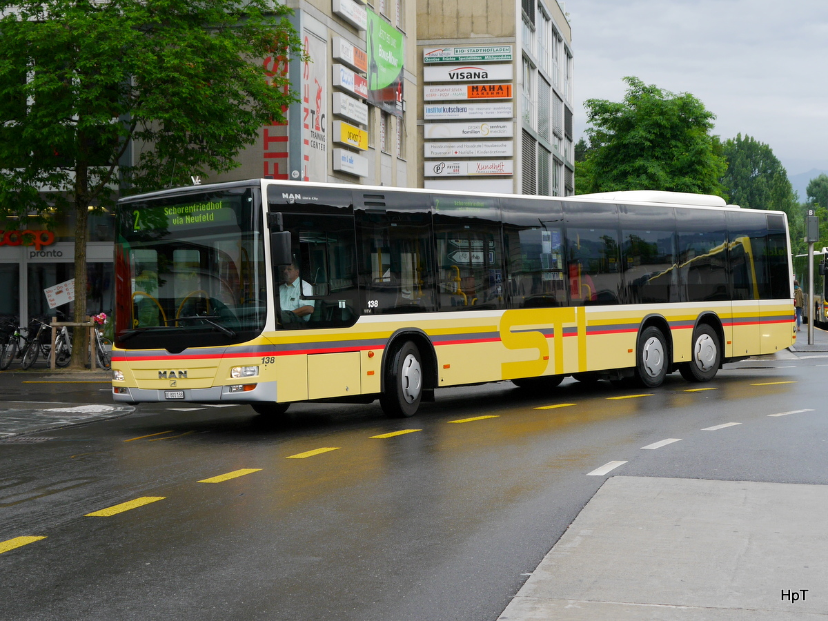 STI - MAN Lion`s City Nr.138  BE 800138 unterwegs auf der Linie 2 in Thun am 21.06.2015