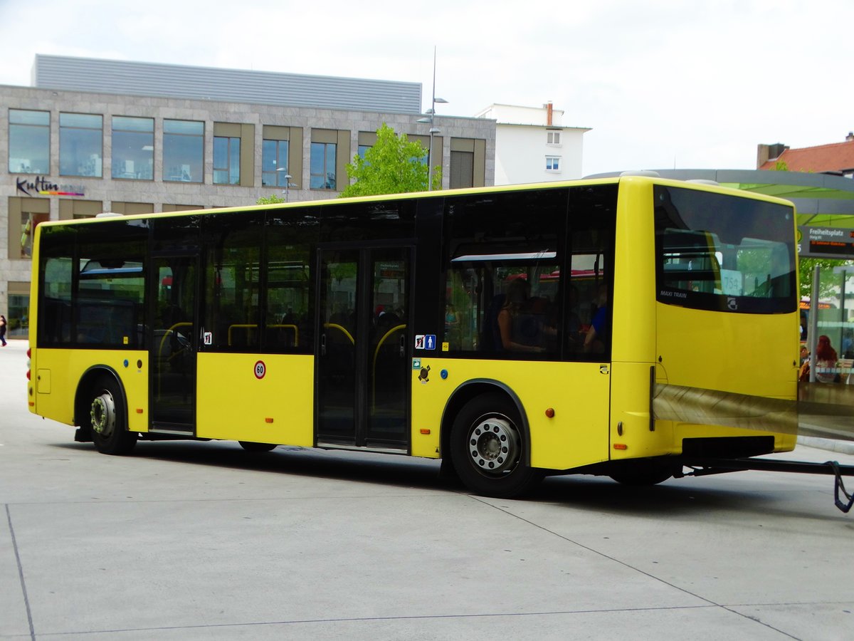 Stroh Bus Göppel Maxi Train Anhänger am 23.06.17 in Hanau Freiheitsplatz