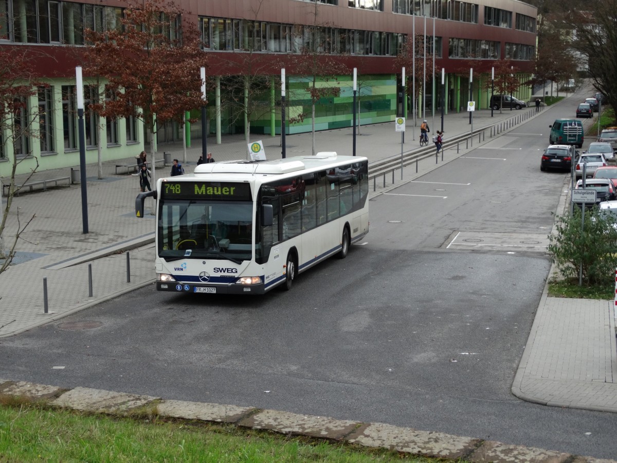 SWEG Mercedes Benz Citaro C1 am 12.12.14 in Neckargemünd auf der 748 