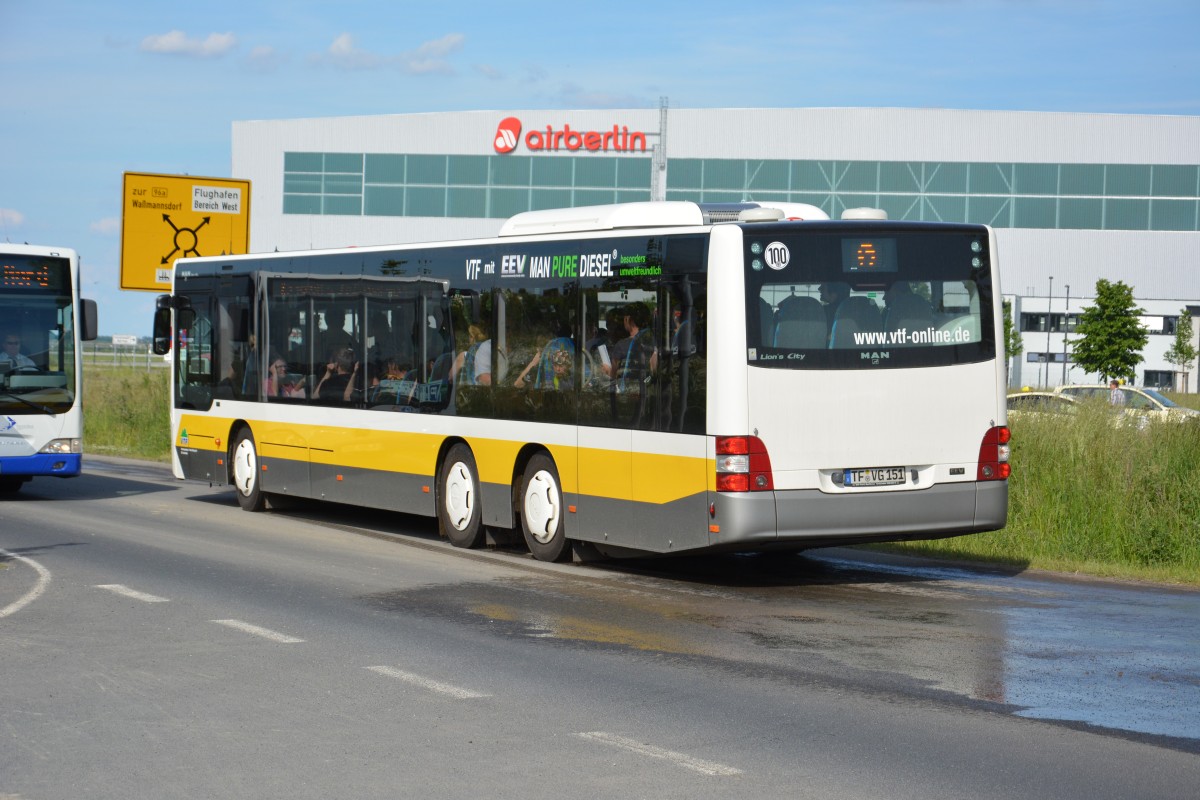 TF-VG 151 ist bei der ILA Sonderfahrt dabei. Aufgenommen am 25.05.2014.