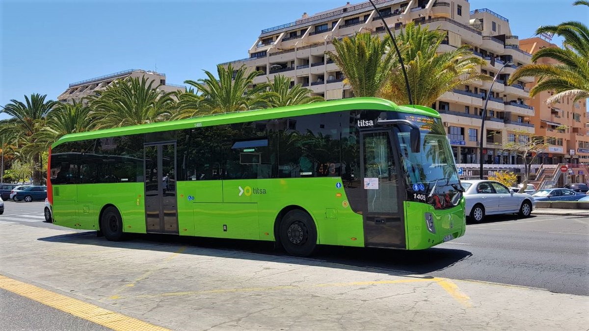 Titsa Volvo Überlandbus am 12.05.18 auf Gran Canaria. Das Foto hat eine Bekannte von mir gemacht und ich darf es veröffentlichen 