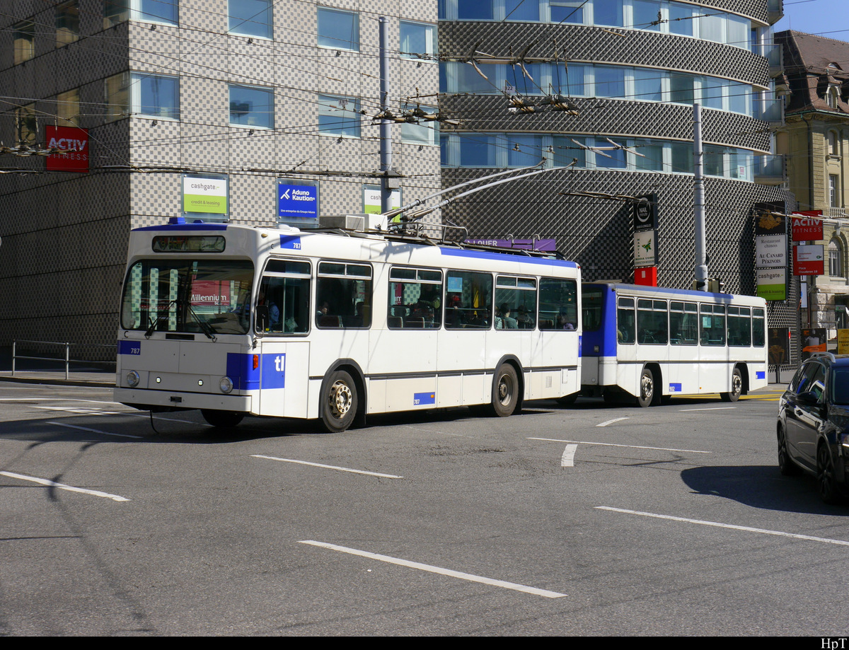 TL - NAW Trolleybus Nr.787 unterwegs auf der Linie 9 in der Stadt Lausanne am 23.03.2019