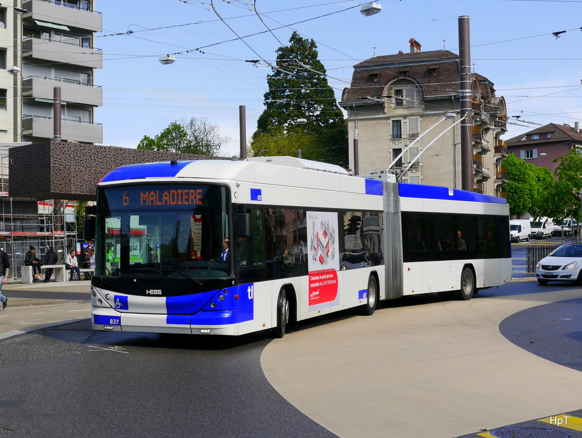 TL - Trolleybus Nr.837 unterwegs auf der Linie 6 in der Stadt Lausanne am 10.05.2016