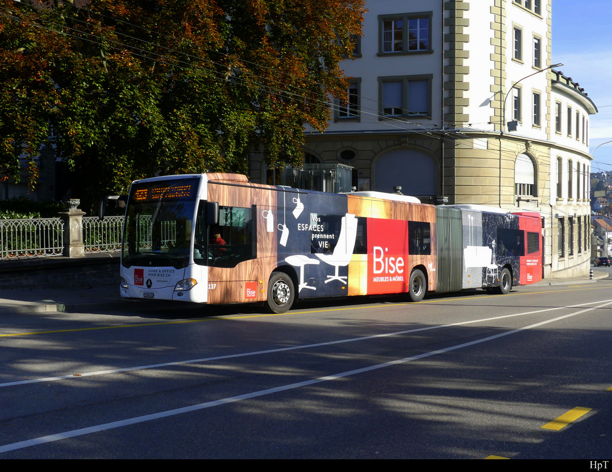 tpf - Mercedes Citaro  Nr.117 FR  300377 unterwegs in der Stadt Freiburg am 29.10.2021