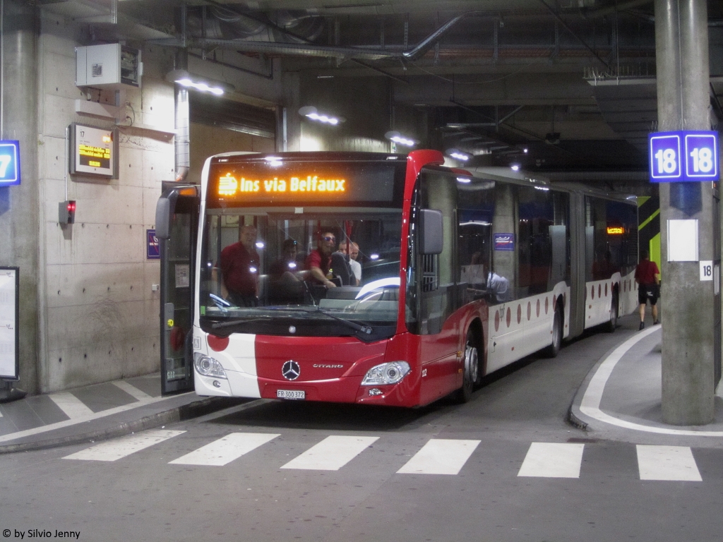 tpf Nr. 112 (Mercedes Citaro C2 O530GÜ) am 6.8.2018 beim Bhf. Fribourg als Bahnersatz nach Ins