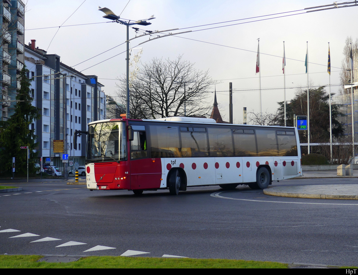tpf - Volvo 8700  Nr.48  FR  300355 unterwegs in Vevey am 01.01.2022