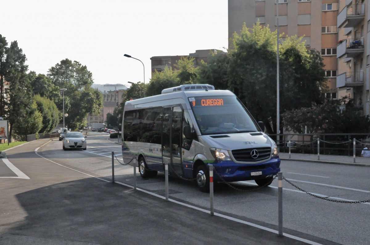 TPL, Lugano. Mercedes-Benz Sprinter (Nr.106) zwischen Viganello, Centro und Viganello, Villa Costanza. (28.8.2014)