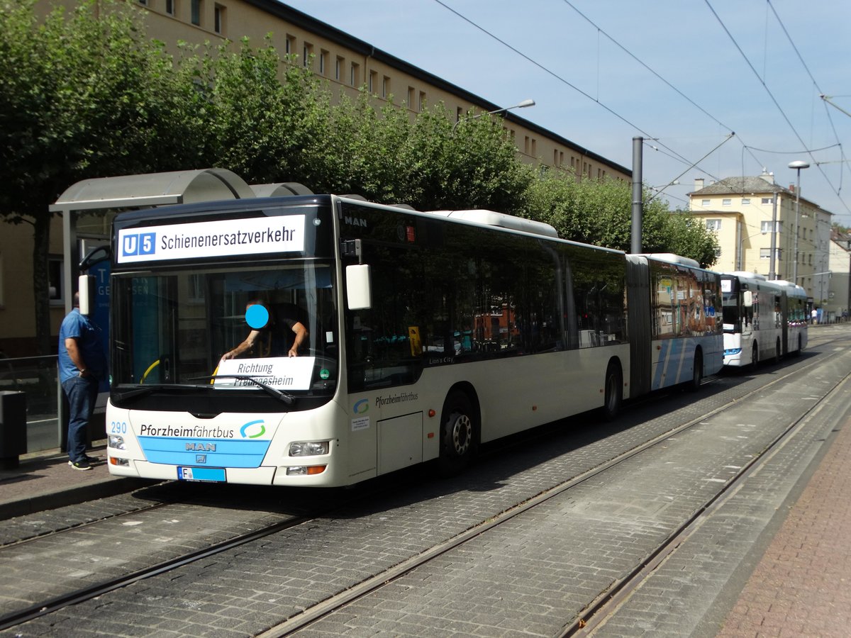 Transdev MAN Lions Ciyt G (ex Stadtwerke Pforzheim) am 02.09.16 in Frankfurt Eckenheim als SEV auf der Linie U5