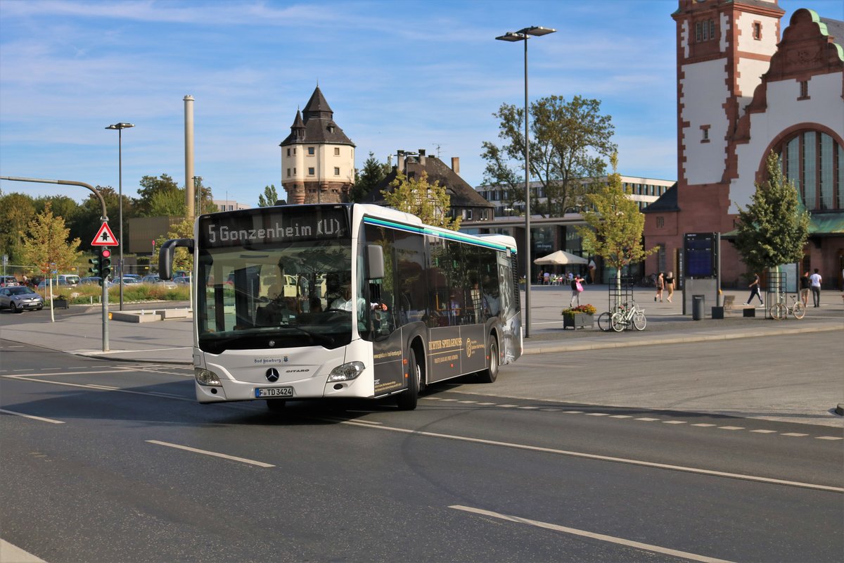 Transdev Rhein Main Mercedes Benz Citaro 2 am 12.08.18 in Bad Homburg Bhf