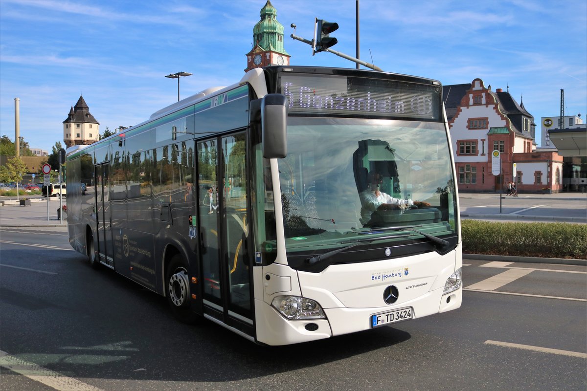 Transdev Rhein Main Mercedes Benz Citaro 2 am 12.08.18 in Bad Homburg Bhf