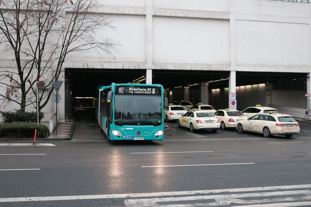 Transdev Rhein Main Mercedes Benz Citaro 2 G Wagen 4543 am 21.12.20 in Frankfurt am Main Nordwestzentrum