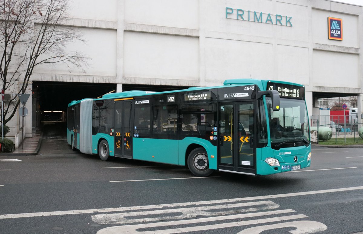 Transdev Rhein Main Mercedes Benz Citaro 2 G Wagen 4543 am 21.12.20 in Frankfurt am Main Nordwestzentrum