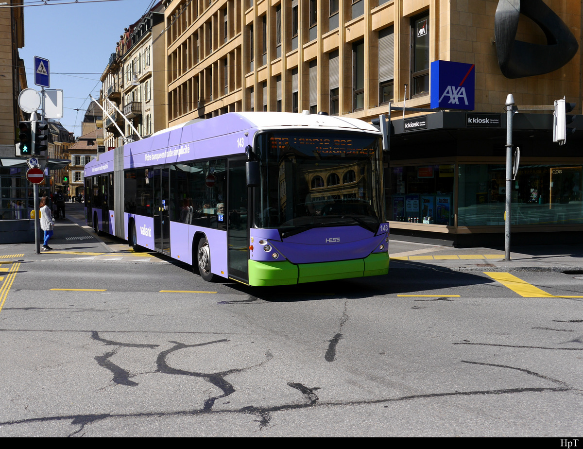 TransN / Stadt Neuchâtel - Hess Trolleybus Nr.143 unterwegs in der Stadt Neuenburg am 20.04.2019