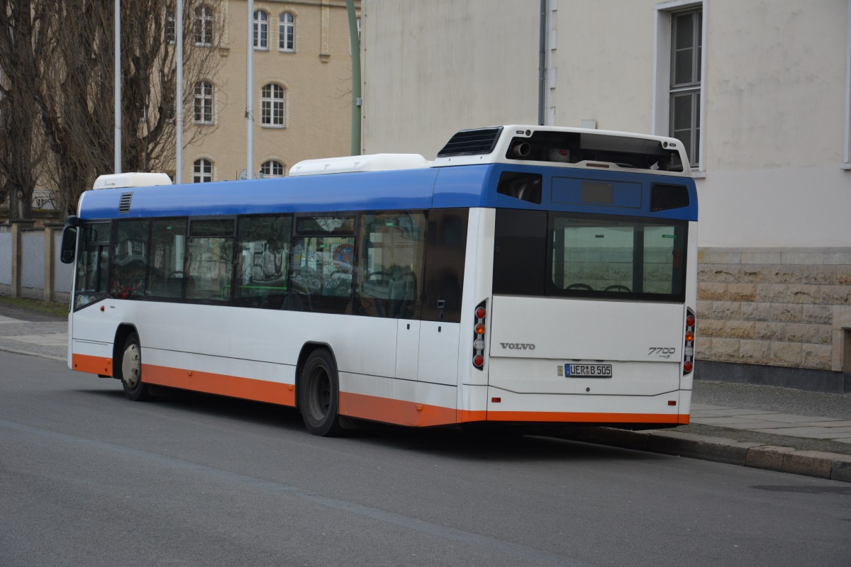 UER-B 505 (Volvo 7700) steht am 13.03.2015 abgestellt an der Friedrichstraße in Berlin und wartet auf sein Einsatz im SEV für die S-Bahn Berlin.
