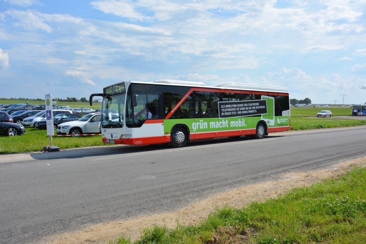 UM-TA 55 auf der ILA 2014 Shuttle Linie P1. Aufgenommen am 20.05.2014.
