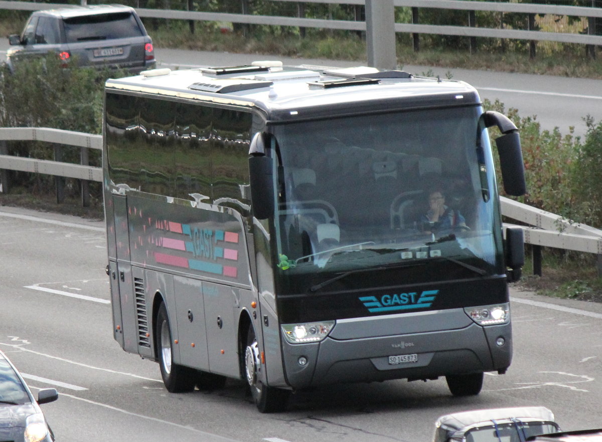 van Hool Alicron Gast Reisen, près de Berne octobre 2016 

Plus de photos sur : https://www.facebook.com/AutocarsenSuisse/