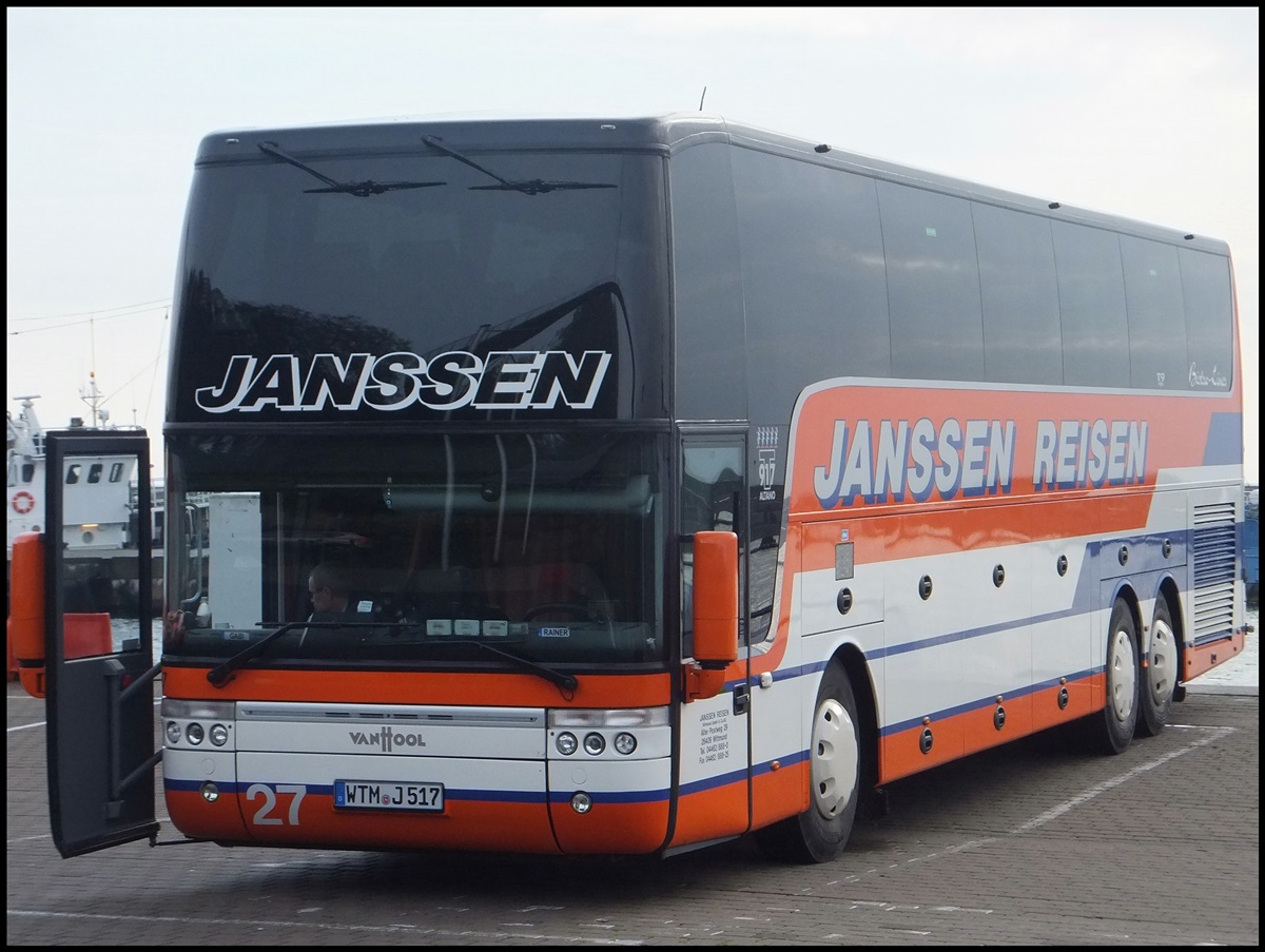 Van Hool T917 von Janssen aus Deutschland im Stadthafen Sassnitz am 20.10.2013
