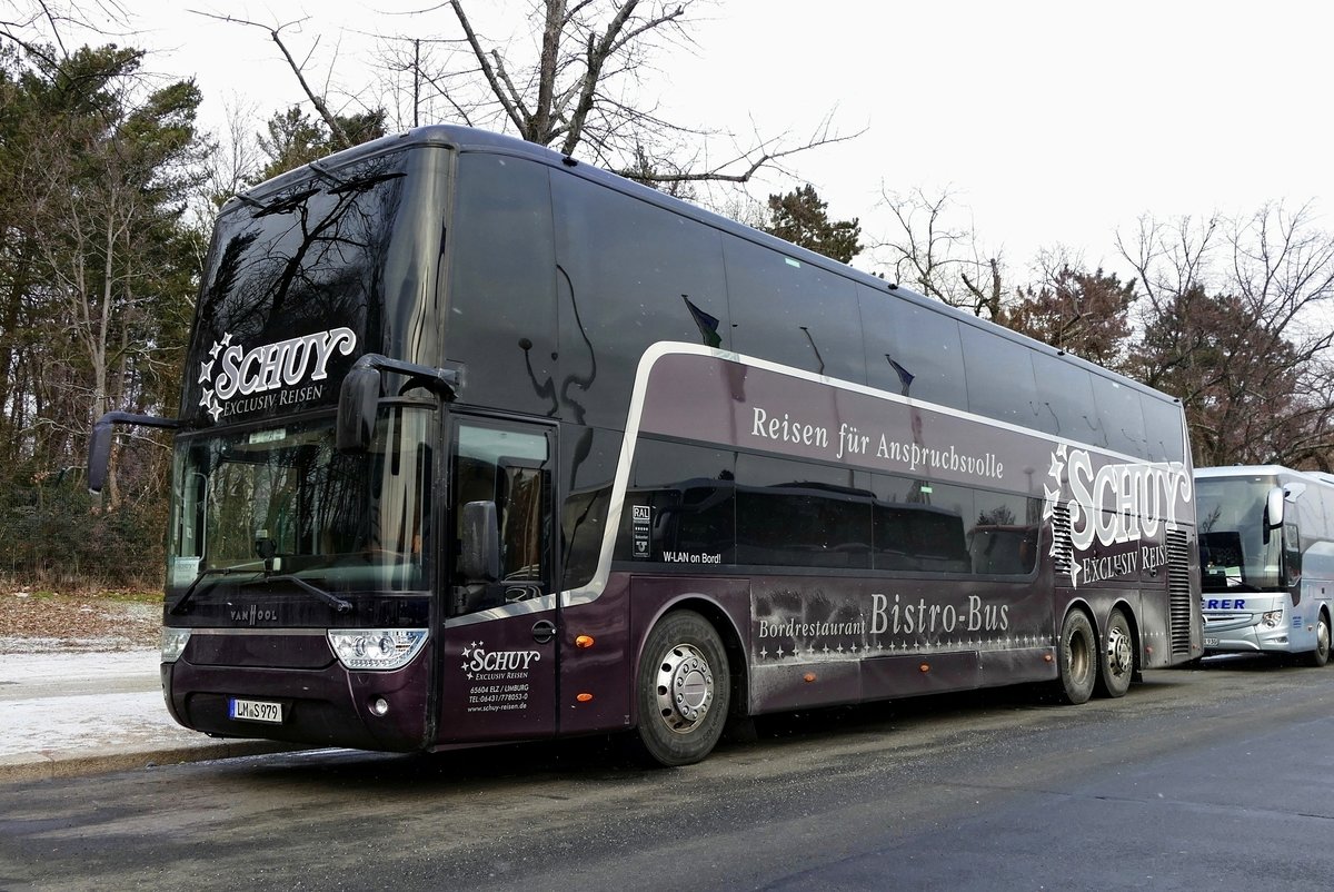 Van Hool TX astromega, von Schuy Exclusiv Reisen'. Zur Grünen Woche in Berlin Olympischer Platz, im Januar 2019. (Grüne Woche)