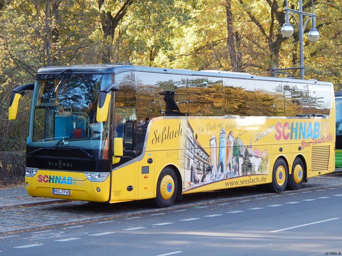 Van Hool TX16 von Schnabel aus Deutschland in Berlin am 31.10.2018