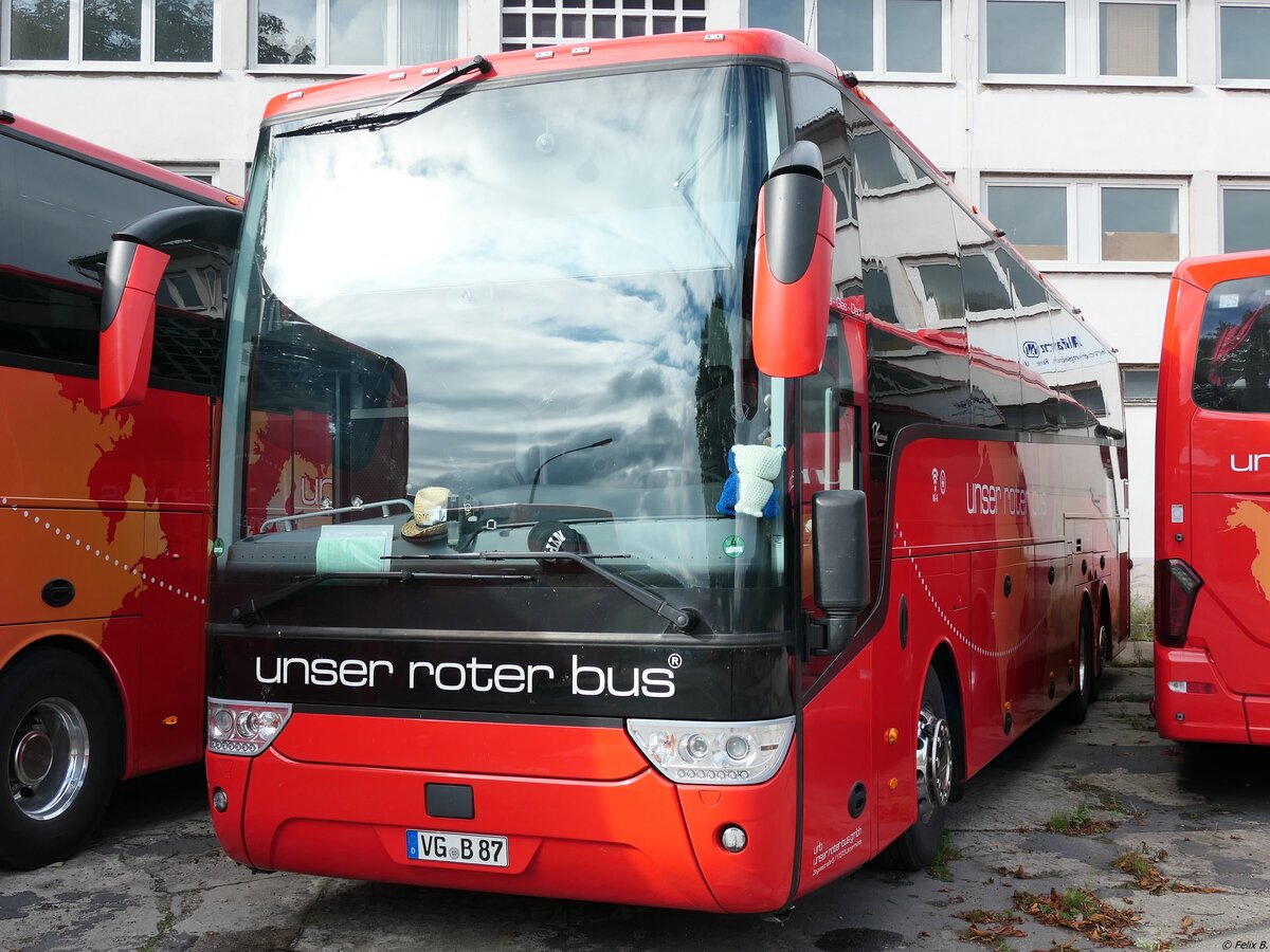 Van Hool TX16 von URB aus Deutschland in Ueckermünde am 11.10.2020