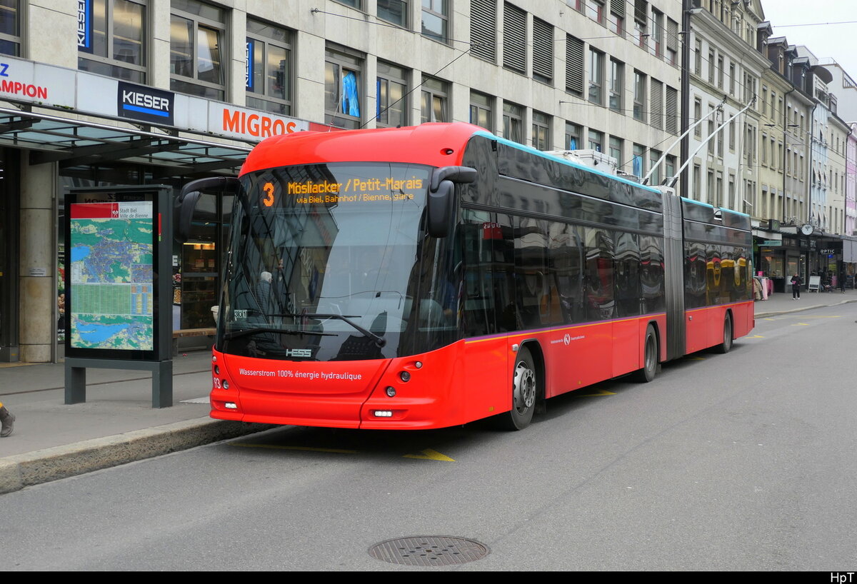 VB Biel - Hess Trolleybus Nr.93 unterwegs auf der Linie 3 in der Stadt Biel am 22.01.2026