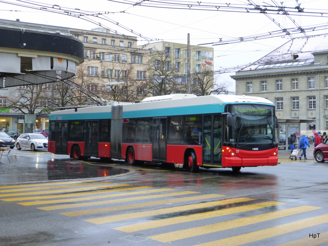 VB Biel - Trolleybus Nr.51 unterwegs auf der Linie 1 in der Stadt Biel  am 30.01.2015