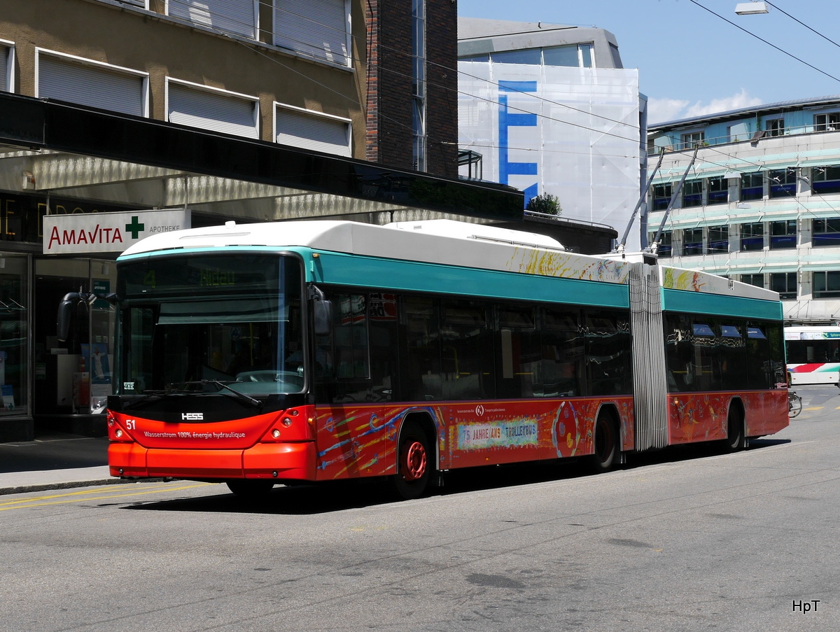VB Biel - Trolleybus Nr.51 unterwegs auf der Linie 4 in der Stadt Biel am 10.07.2016