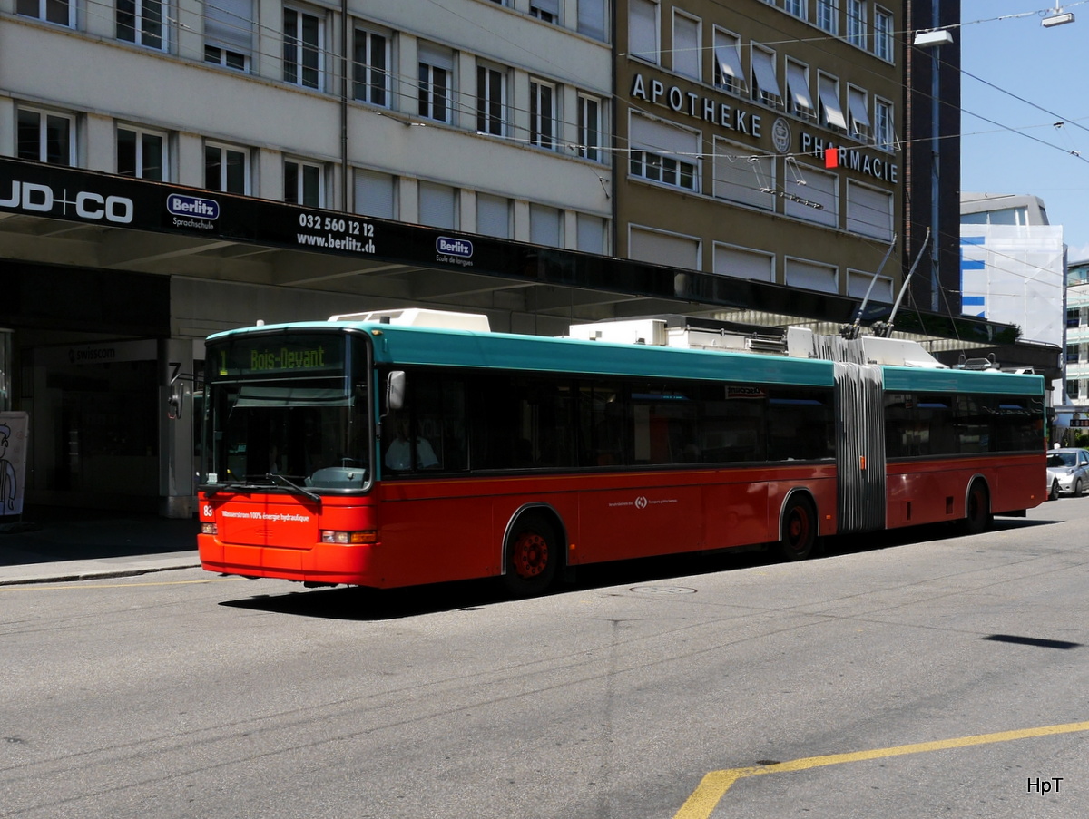 VB Biel - Trolleybus Nr.83 unterwegs auf der Linie 1 in der Stadt Biel am 10.07.2016