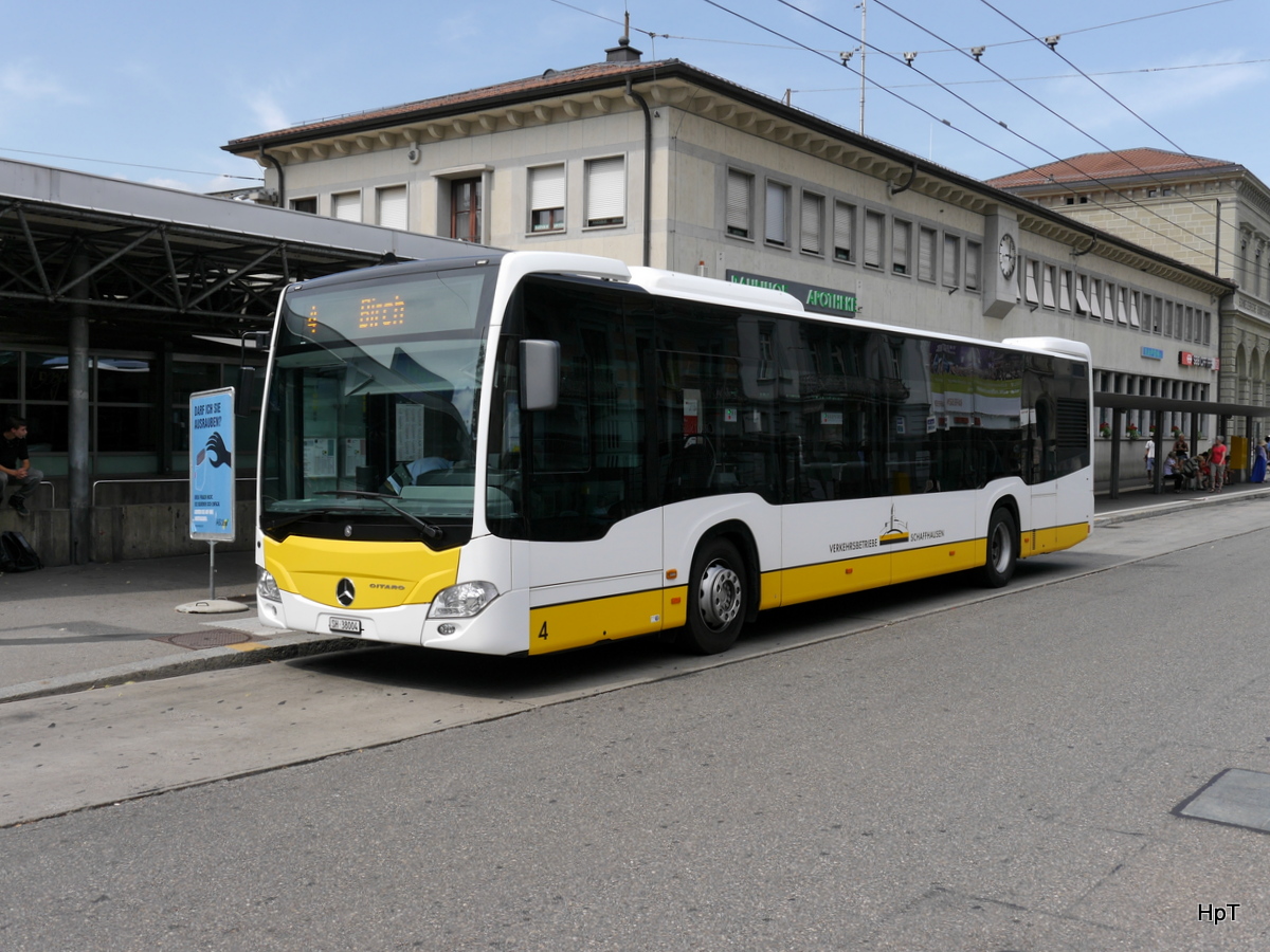 VB Schaffhausen - Mercedes Citaro Nr.04  SH 38004 unterwegs auf der Linie 4 in Schaffhausen beim Bahnhof am 12.07.2015