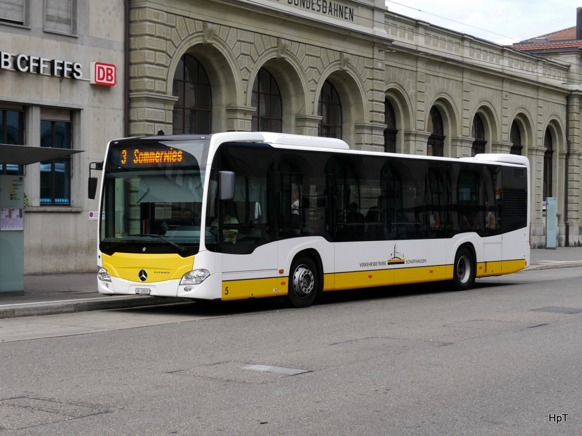 VB Schaffhausen - Mercedes Citaro Nr.05  SH 38005 unterwegs auf der Linie 3 in Schaffhausen beim Bahnhof am 12.07.2015
